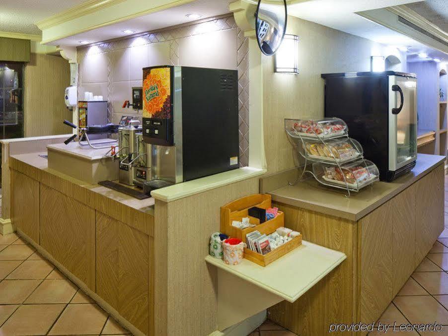 亨茨维尔研究园拉昆塔酒店 外观 照片